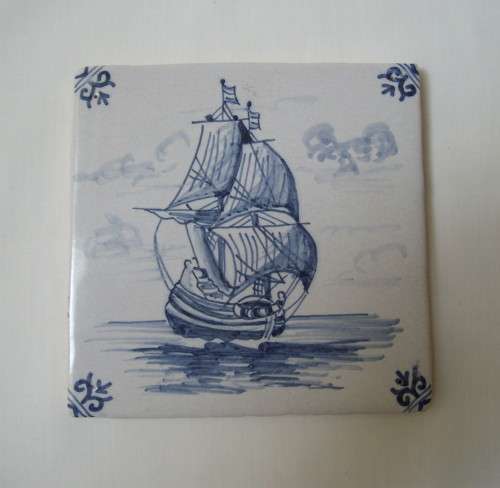 VINTAGE 18thC-STYLE DELFT BLUE TILE