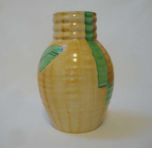 VINTAGE FLORAL ART DECO 15cm VASE