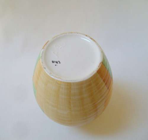 VINTAGE FLORAL ART DECO 15cm VASE