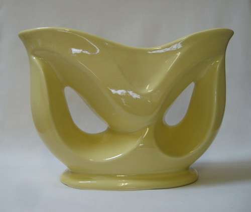 VINTAGE LUCIA WARE No: 8803 MODERNIST VASE c1950s