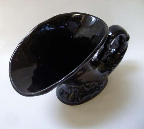 VINTAGE LUCIA WARE No: 7008 CORNUCOPIA VASE c1940s
