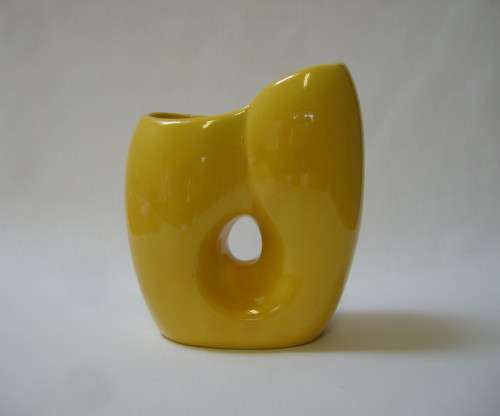 VINTAGE LUCIA WARE No: 2402 ART DECO VASE c1940's ~ Hairline!!!