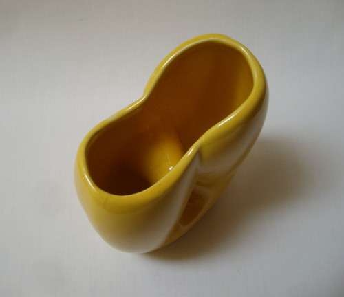 VINTAGE LUCIA WARE No: 2402 ART DECO VASE c1940's ~ Hairline!!!