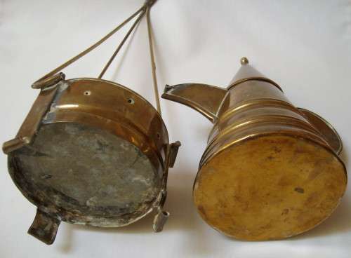 VINTAGE SWAHILI COAST ARAB MARKET VENDOR BRASS COFFEE POT & BRAZIER c1970s