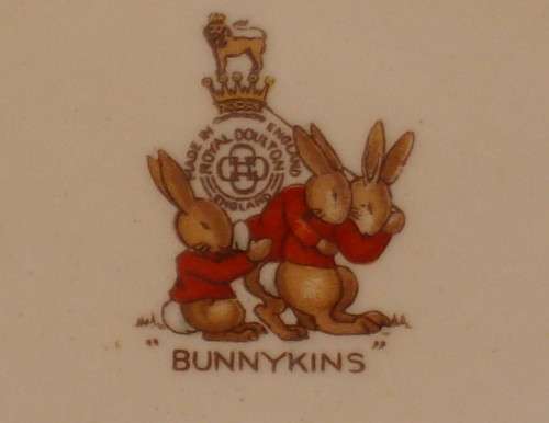 VINTAGE ROYAL DOULTON NURSERY WARE 'BUNNYKINS' MUG c1959-1975