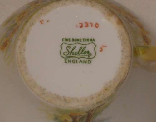 VINTAGE SHELLEY 'DAFFODIL TIME' DEMITASSE COFFEE CUP c1939+