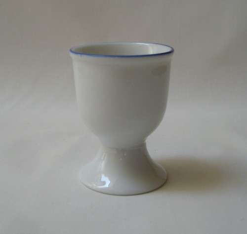 VINTAGE BLUE & WHITE PORCELAIN EGG CUP