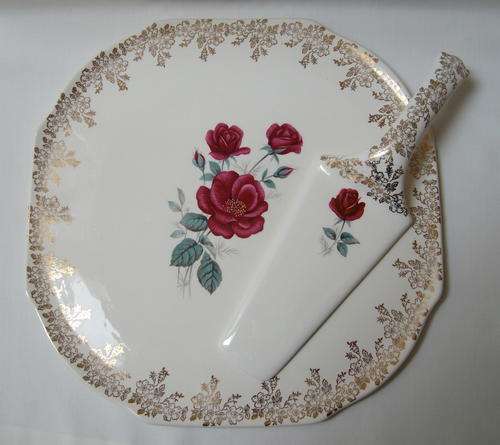 VINTAGE LORD NELSON POTTERY RED ROSE CAKE PLATE & SERVER c1956