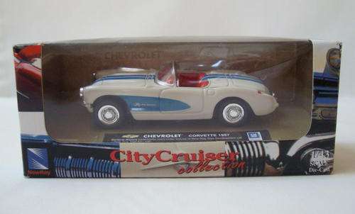 NEW RAY CITY CRUISER ~ 1957 CHEVY CORVETTE 1:43