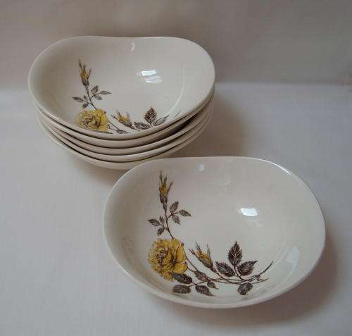 SET OF SIX VINTAGE GRINDLEY 'CONCORD'  DESSERT BOWLS c1954+