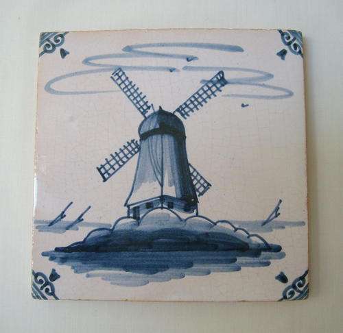 VINTAGE 18thC-STYLE DELFT BLUE TILE