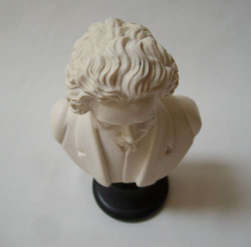 VINTAGE FAUX MARBLE BEETHOVEN BUST