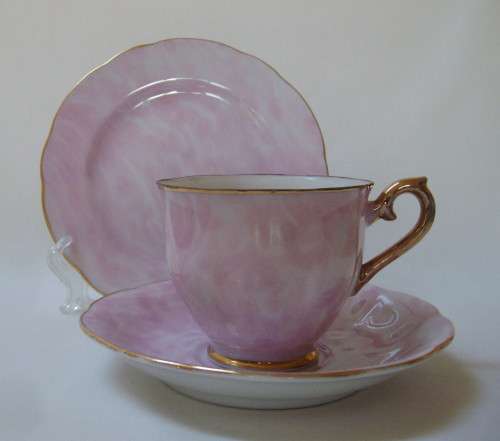 VINTAGE LUSTREWARE PINK HARLEQUIN TEA TRIO c1950s