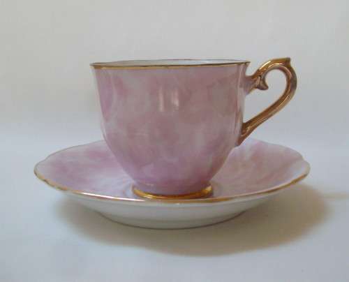 VINTAGE LUSTREWARE PINK HARLEQUIN TEA TRIO c1950s