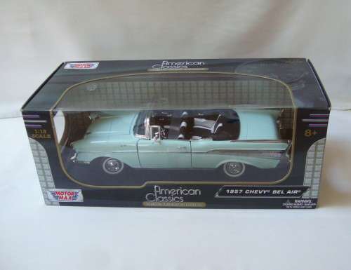 MOTORMAX AMERICAN CLASSICS SURF GREEN CHEVY BEL AIR CONVERTIBLE (1957) SCALE 1/18