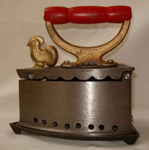 ANTIQUE-STYLE COCK BRAND CAST IRON CHARCOAL CLOTHES IRON