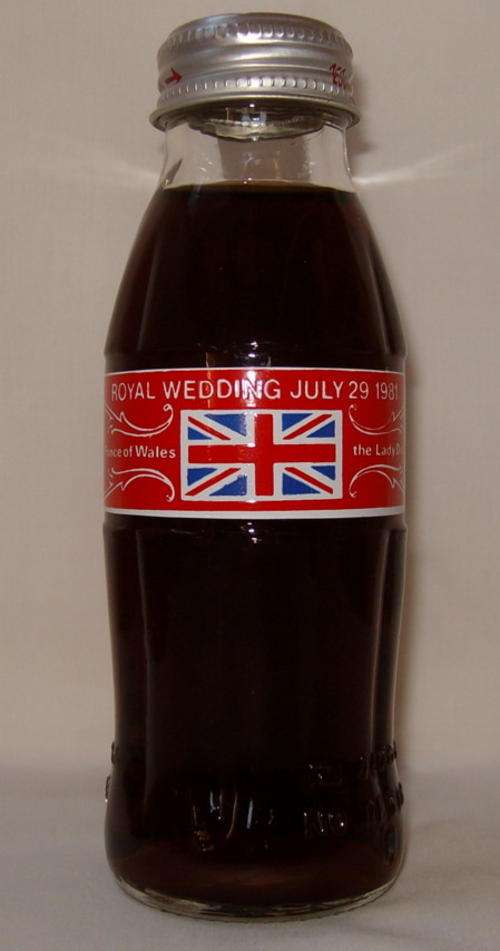 COCA~COLA CHARLES & DIANA COMMEMORATIVE BOTTLE 1981