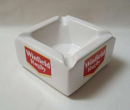 WINFIELD RUGBY ASHTRAY