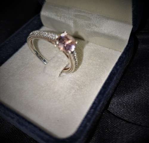 STUNNING PIENK STONE IN A SOLID 925 STERLING SILVER SETTING!!!