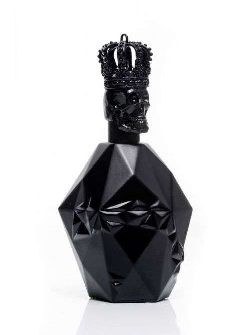 CREED AVENTUS + FREE GIFT WORTH R150