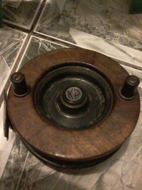 Wooden KP - Fishing reel