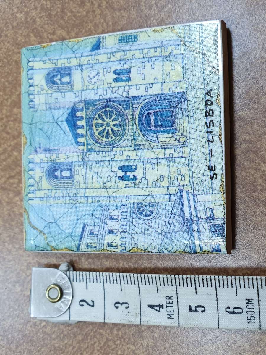 COLLECTABLE SOUVENIRS - 6 x VINTAGE Portuguese Porcelain Tiles.