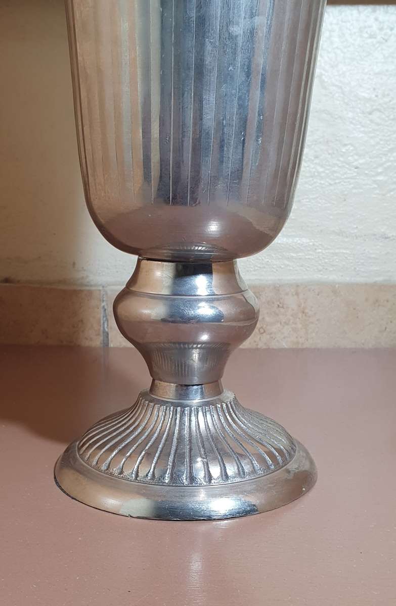 Classy vintage Circa 1920 Cartier Style Metallic tall bud vase in excellent condition.