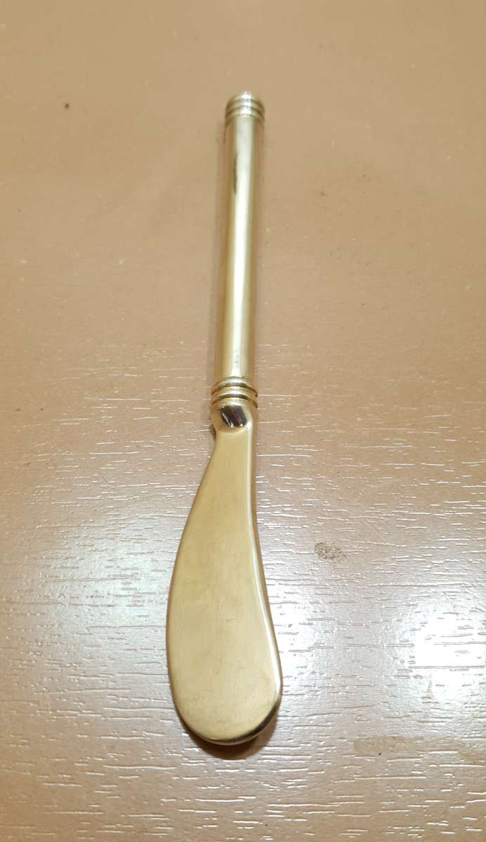 Hotel Silver - Antique Silver Plated Cheese / Butter dome with butter knife.