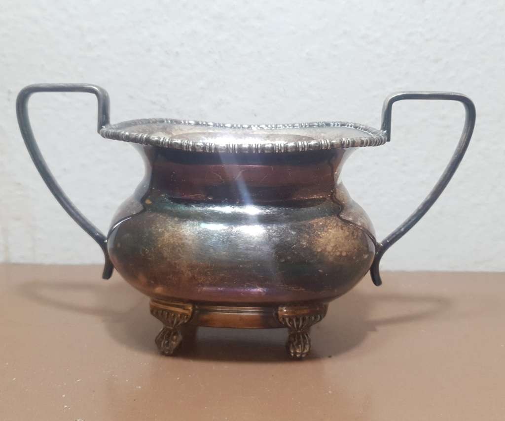 4 Piece Rare Antique Hallmarked English Tea set by  Viners of Sheffield - England in good condition.