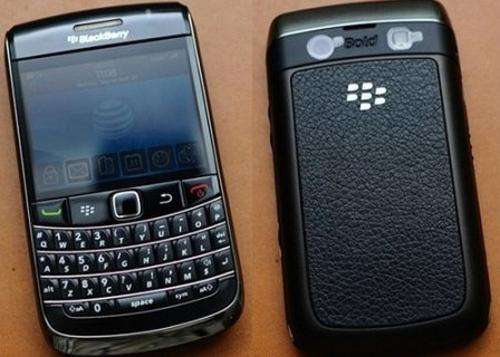 Blackberry Bold 9700 Cellphone with WIFI + GPS - BARGAIN !!! DONT LOSE OUT