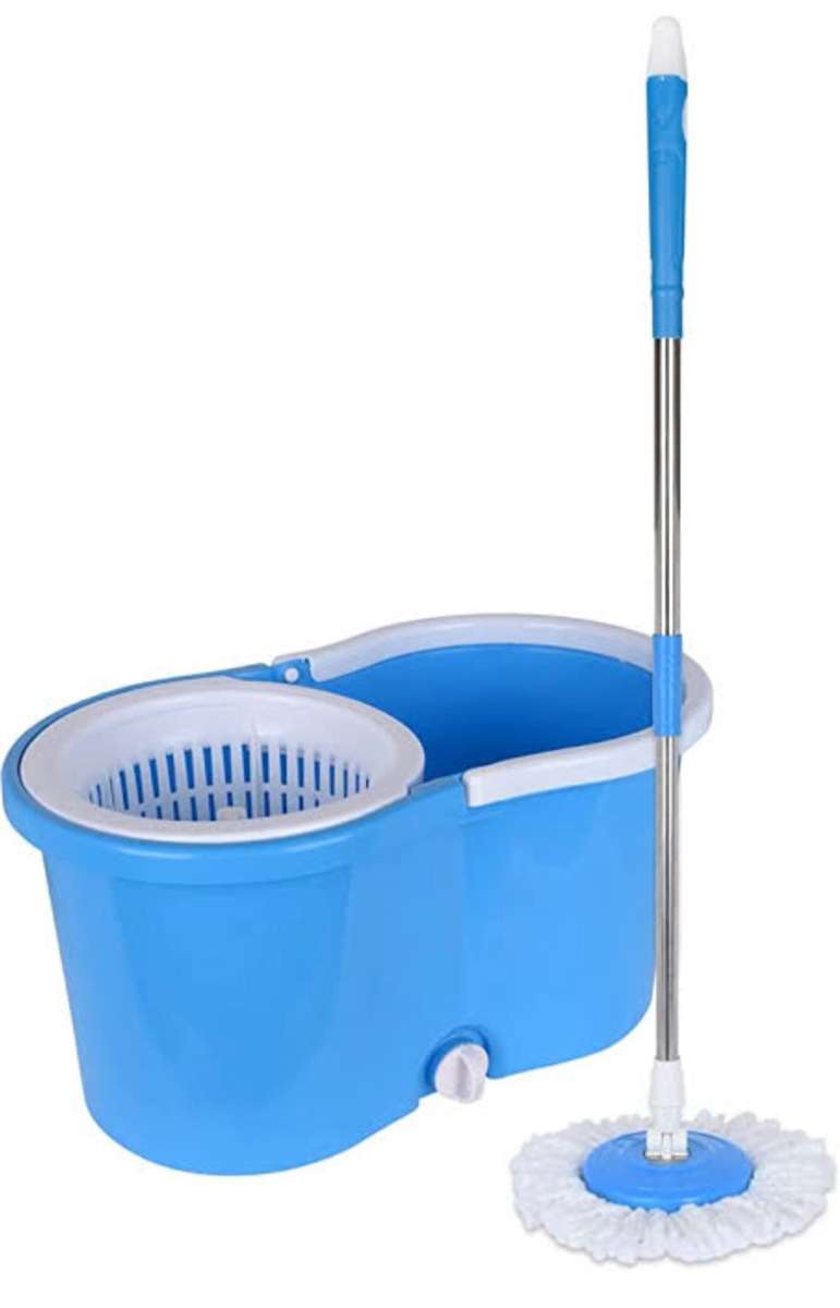 Rotating 360° Magic Spin Mop And Plastic Bucket Set