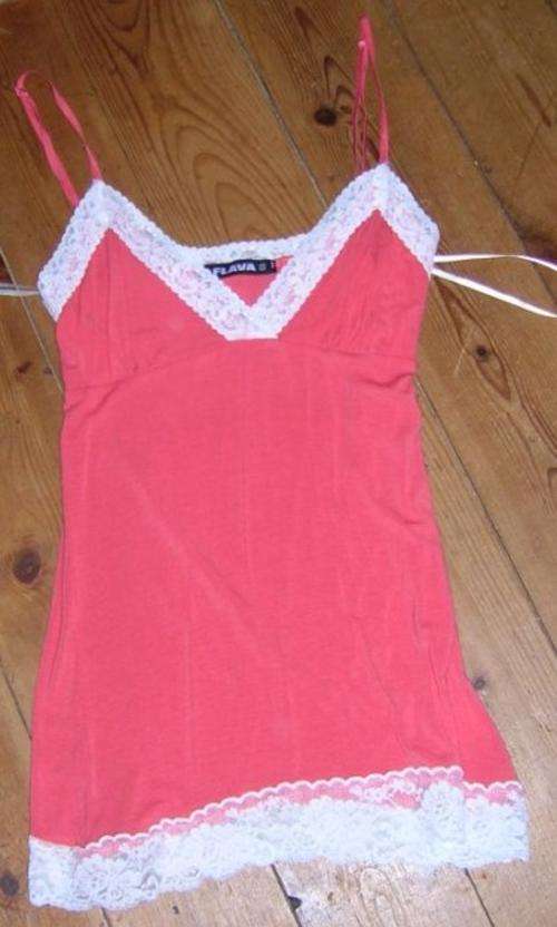 very cute yde top with lace - worn once