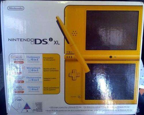 NINTENDO DSi XL - YELLOW