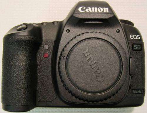 CANON EOS 5D Mark  II ......BODY .....DEMO UNIT