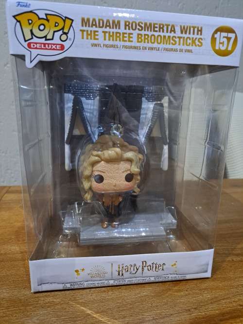 MADAM ROSEMERTA WITH THE THREE BROOMSTICKS HARRY POTTER FUNKO POP 157