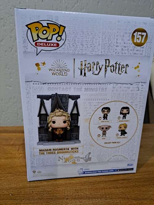 MADAM ROSEMERTA WITH THE THREE BROOMSTICKS HARRY POTTER FUNKO POP 157