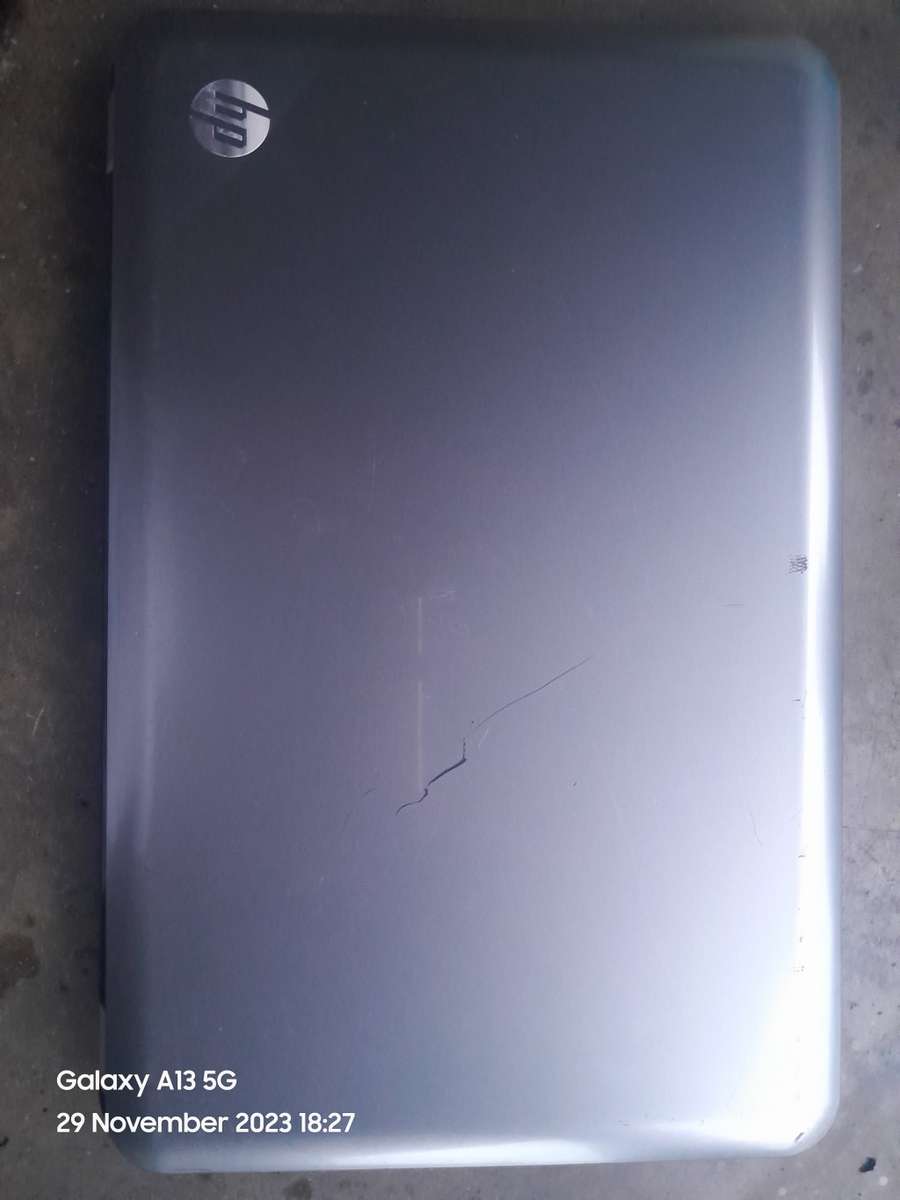 HP PAVILION G6 CORE i3