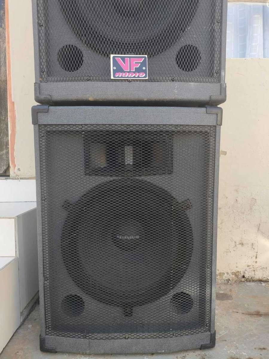 Party Time Master JBL Selenium  18SW3A 18 inch Subwoofer 4 inch voice coil(1100 watts RMS)