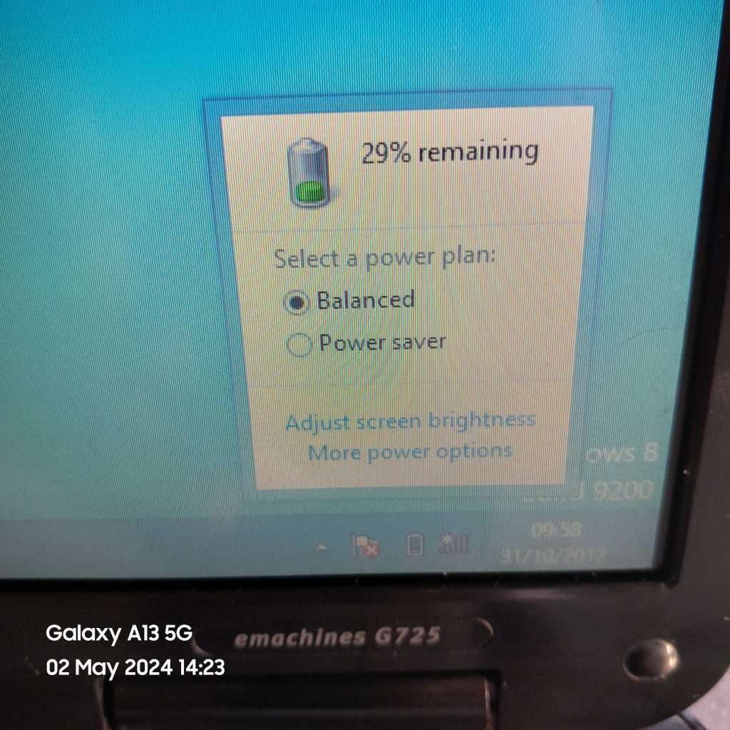 EMACHINES G725 PENTUM (R) DUAL CORE WITH 2 HARD DRIVE SLOTS LAPTOP