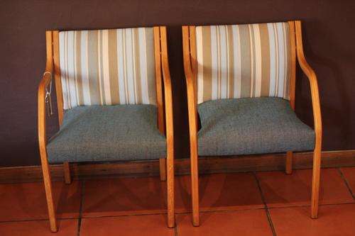 Scandinavian look chairs