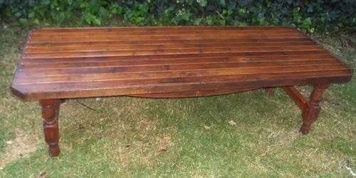 LARGE PATIO TABLE WITH TURNED LEGS