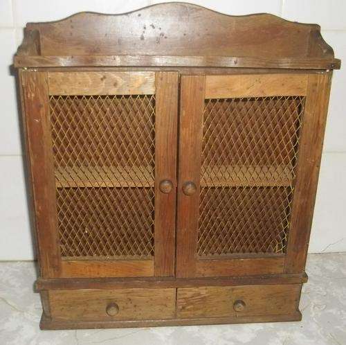 STUNNING WOODEN SPICE RACK WITH 2 DRAWERS