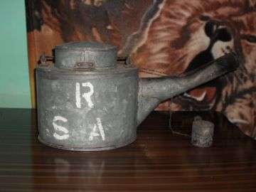 OLD RSA ARMY CAN