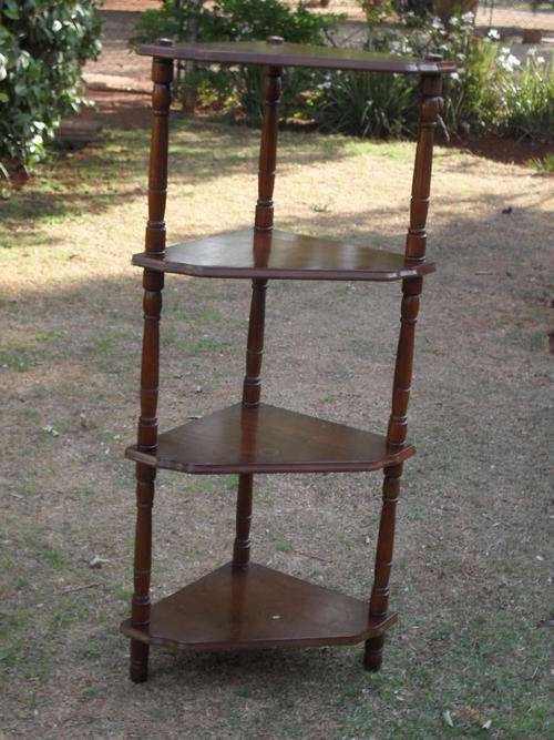 4 TIER WHAT-NOT