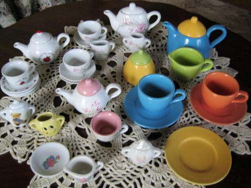 Partial Tea Sets (35 pieces)