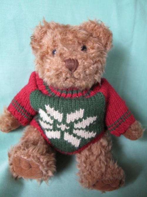 Russ Bear (+/- 15cm seated)