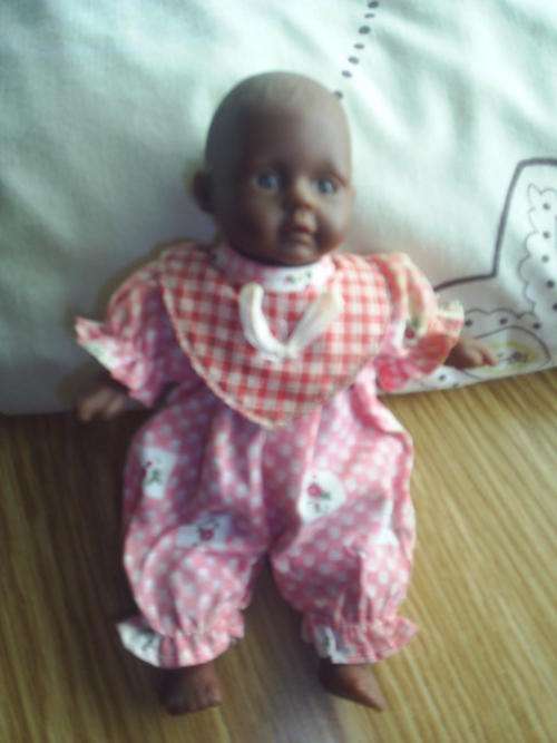 Baby Doll (+/- 16cm)