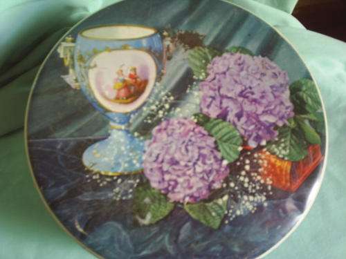 Tin (22.5cm x 8.5cm)