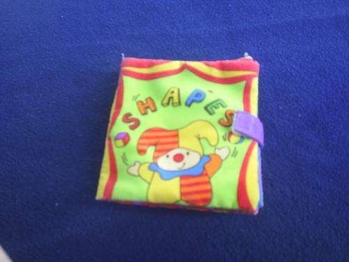 Star Toys Shapes Cloth Book