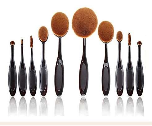 10 pcs Professional Make Up Brush Set. Brand New. Good Quality